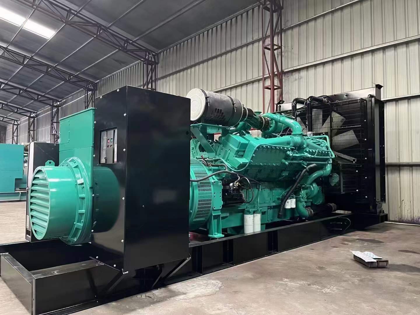喀什如何降低 800kW 柴油发电机输出电流的波动？